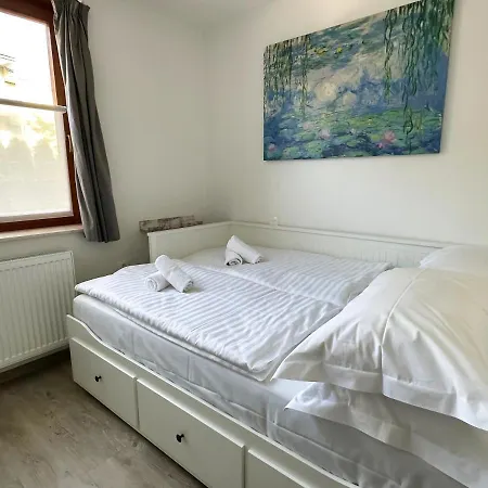 Nina's Place Apartman