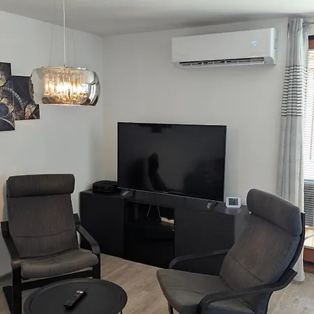 Nina's Place Apartamento *