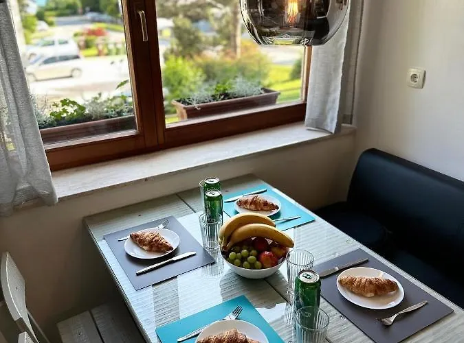 Apartment Nina's Place *